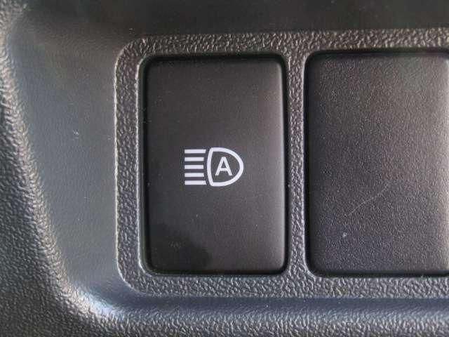 TOYOTA HIACE VAN 2WD 2023 Image 31