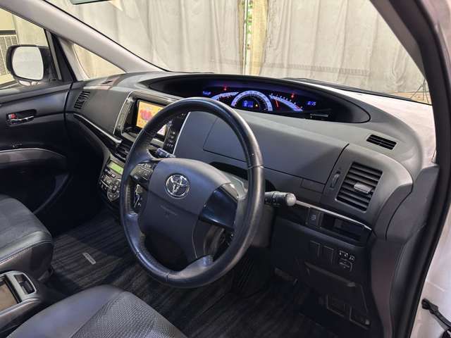 TOYOTA ESTIMA 2013 Image 31