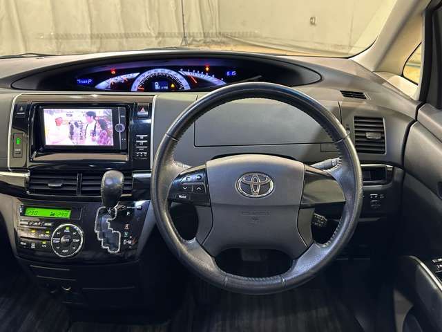 TOYOTA ESTIMA 2013 Image 31