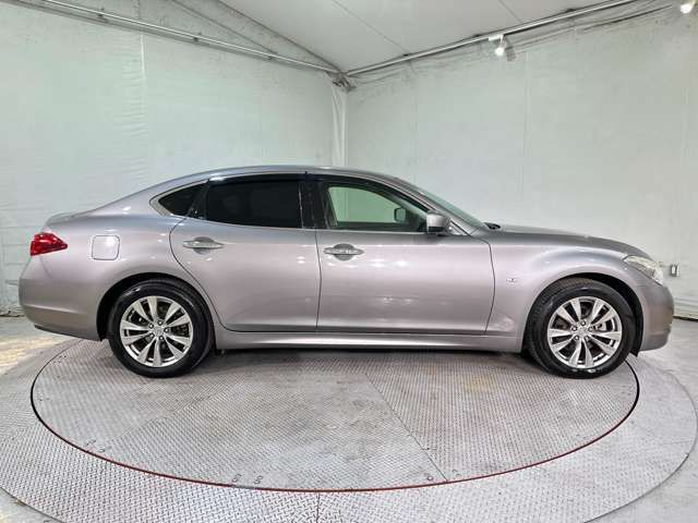 NISSAN FUGA 2013 Image 31