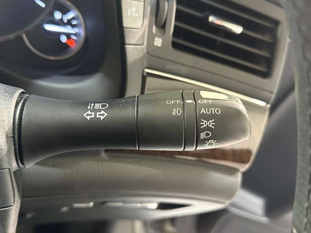 NISSAN FUGA 2013 Image 31