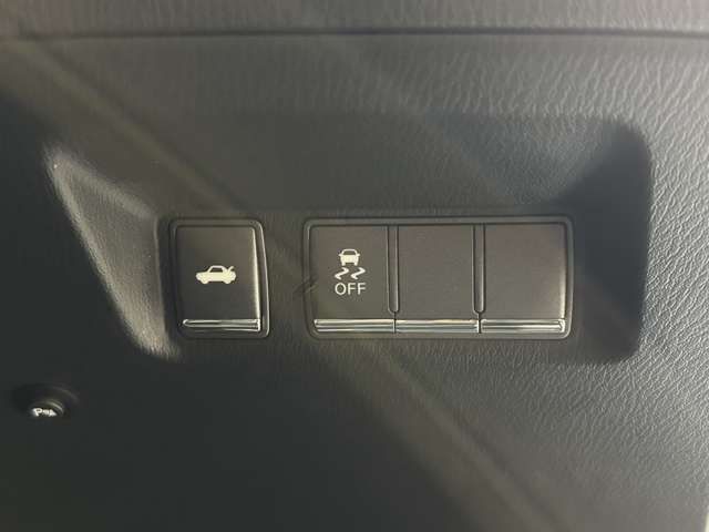 NISSAN FUGA 2013 Image 31