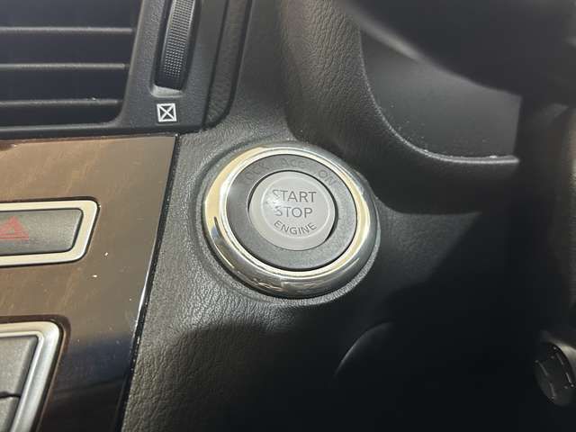 NISSAN FUGA 2013 Image 31