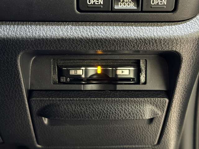 TOYOTA ESQUIRE HYBRID 2015 Image 31