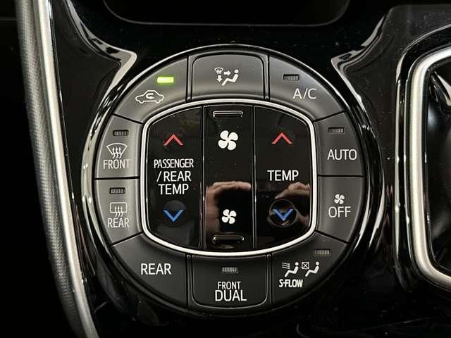 TOYOTA ESQUIRE HYBRID 2015 Image 31