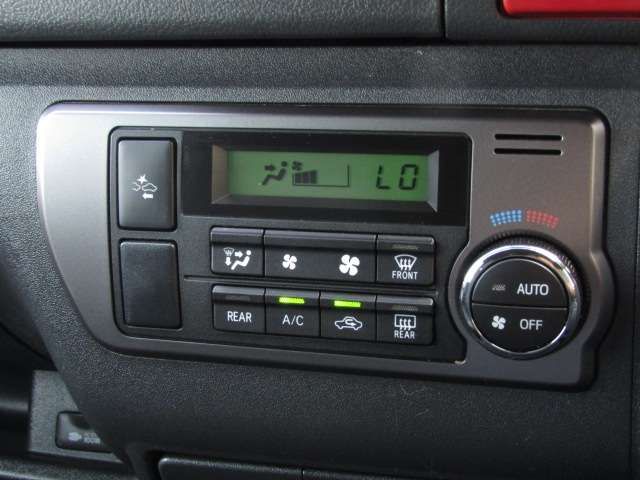 TOYOTA HIACE VAN 2WD 2019 Image 31