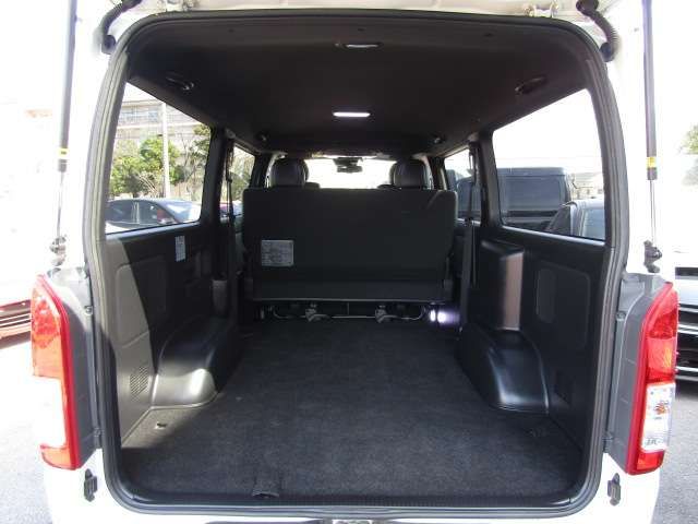 TOYOTA HIACE VAN 2WD 2019 Image 31