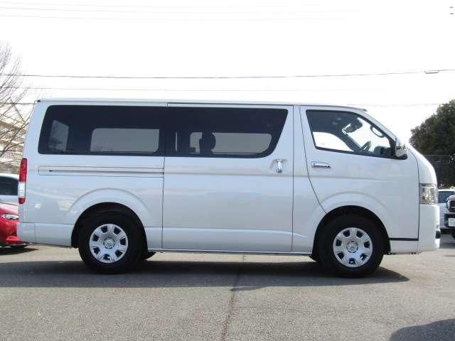 TOYOTA HIACE VAN 2WD 2019 Image 31