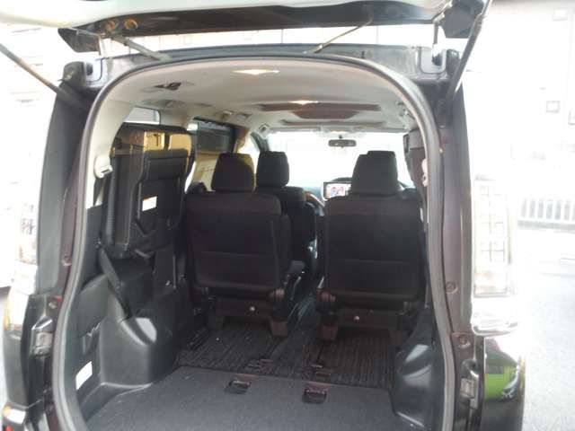 TOYOTA VOXY 2014 Image 31