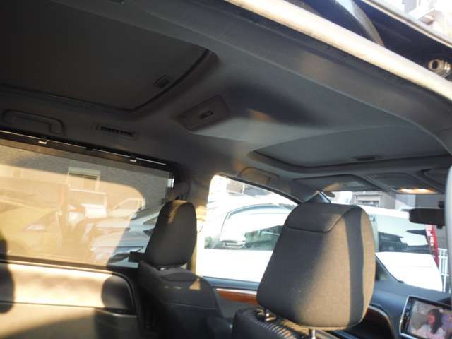 TOYOTA VOXY 2014 Image 31