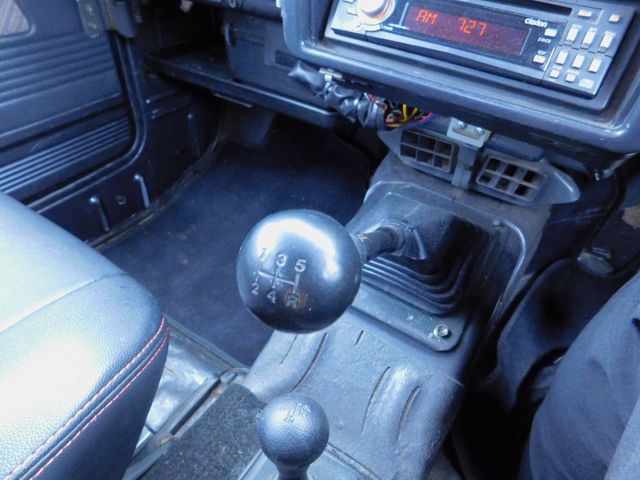 SUZUKI JIMNY VAN 4WD 1995 Image 31