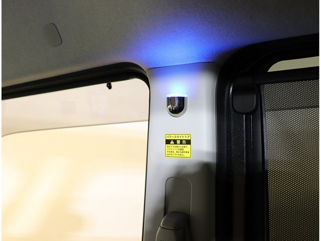 DAIHATSU TANTO CUSTOM 2016 Image 31