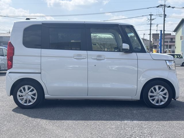 HONDA N BOX 2022 Image 31