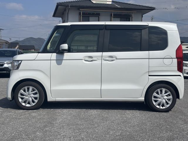 HONDA N BOX 2022 Image 31