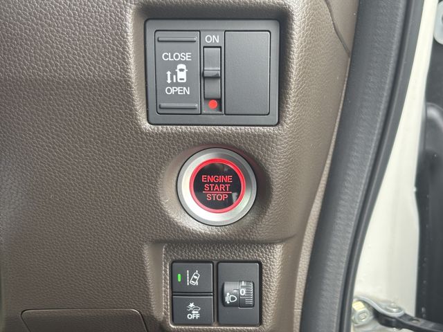 HONDA N BOX 2022 Image 31