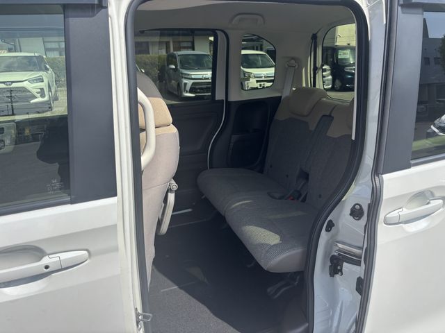 HONDA N BOX 2022 Image 31