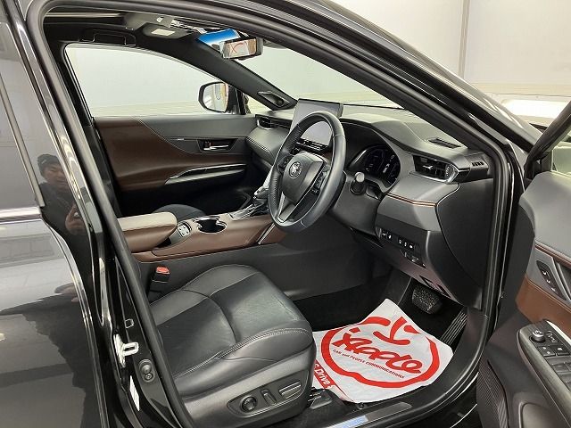 TOYOTA HARRIER HYBRID 2023 Image 31