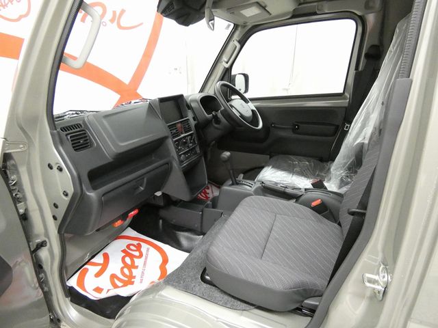 SUZUKI CARRY TRUCK 4WD 2025 Image 31