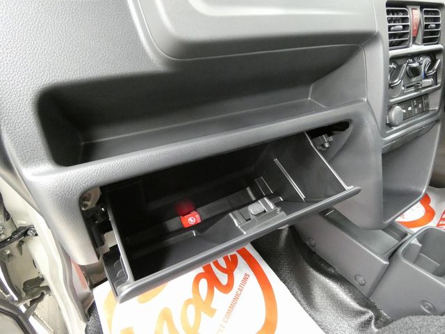 SUZUKI CARRY TRUCK 4WD 2025 Image 31