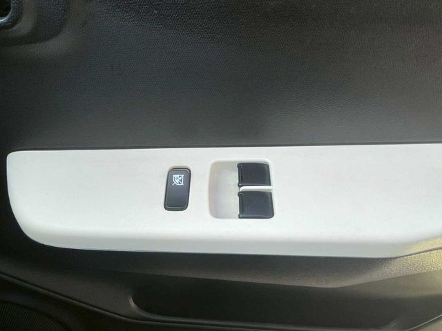 SUZUKI ALTO  4WD 2015 Image 31