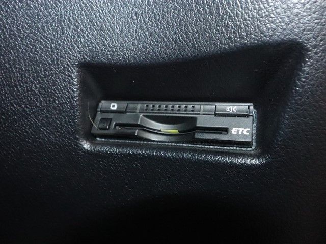 TOYOTA SIENTA HYBRID 2015 Image 31