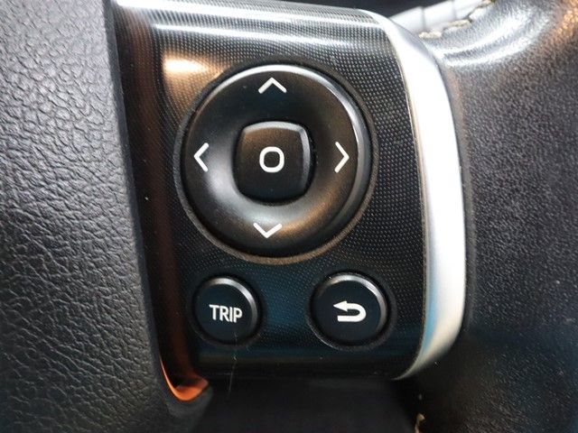 TOYOTA SIENTA HYBRID 2015 Image 31