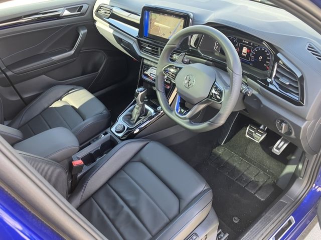 VOLKSWAGEN T-ROC 2024 Image 31