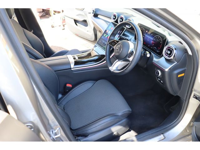 MERCEDES BENZ C CLAS 2022 Image 31