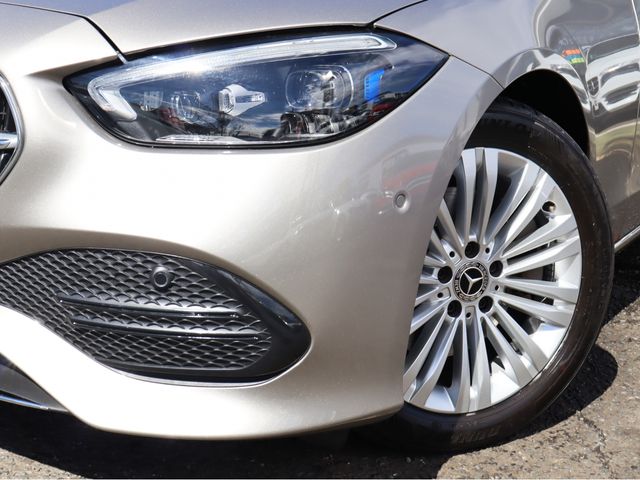 MERCEDES BENZ C CLAS 2022 Image 31