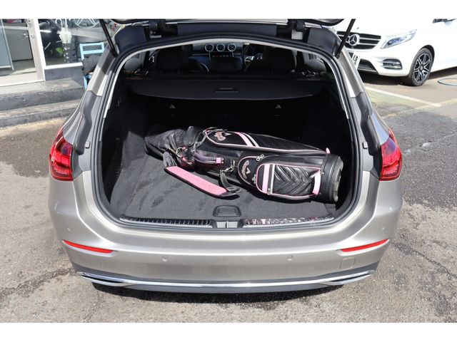 MERCEDES BENZ C CLAS 2022 Image 31