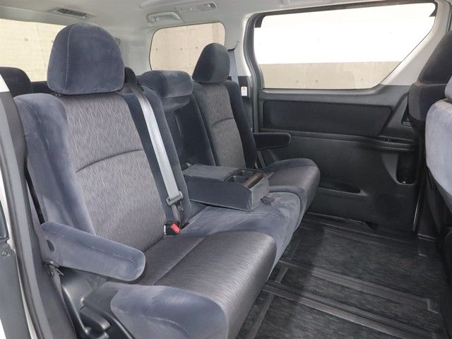 TOYOTA ALPHARD 2009 Image 31