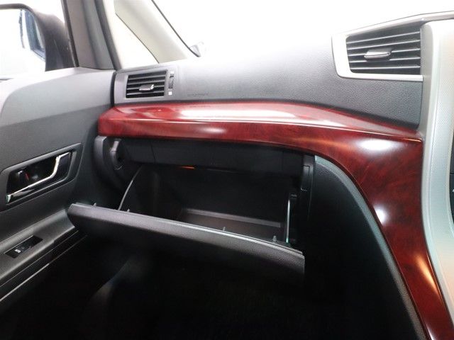 TOYOTA ALPHARD 2009 Image 31