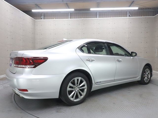 TOYOTA LEXUS LS600H 2015 Image 31