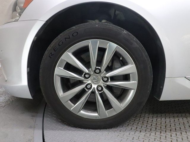 TOYOTA LEXUS LS600H 2015 Image 31