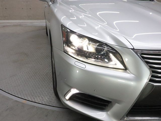 TOYOTA LEXUS LS600H 2015 Image 31