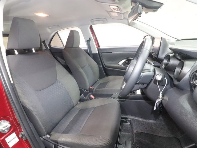 TOYOTA YARIS CROSS HYBRID 2020 Image 31