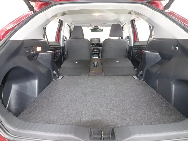 TOYOTA YARIS CROSS HYBRID 2020 Image 31