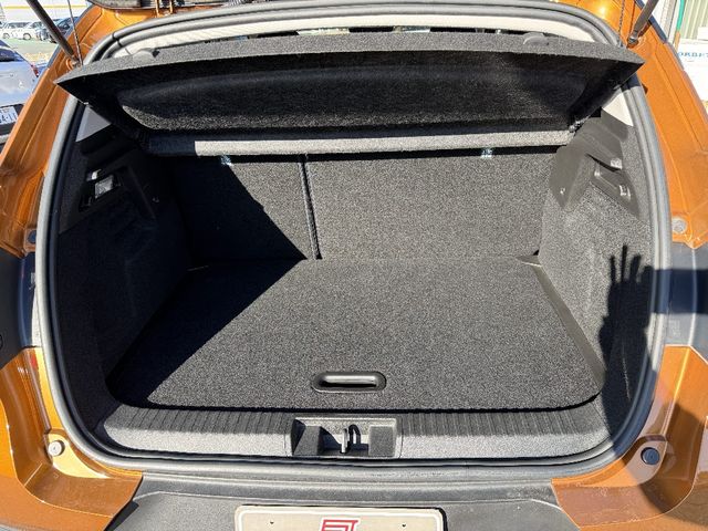 RENAULT CAPTUR 2021 Image 31