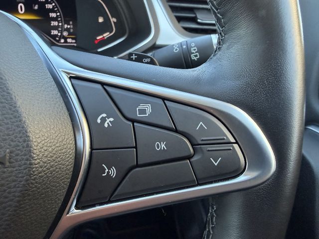 RENAULT CAPTUR 2021 Image 31