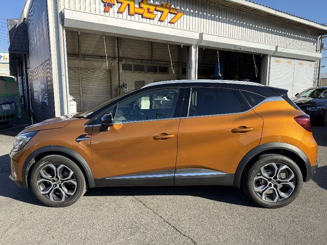 RENAULT CAPTUR 2021 Image 31