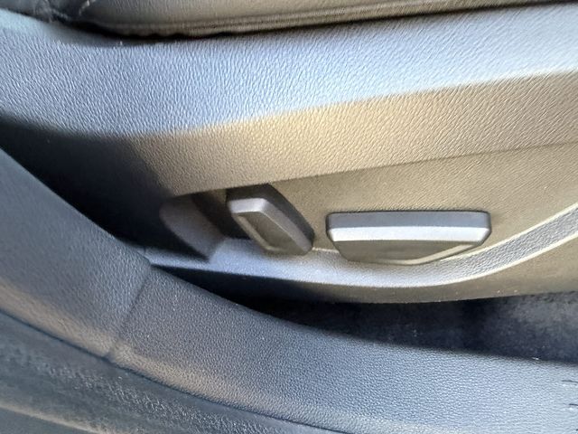 RENAULT CAPTUR 2021 Image 31