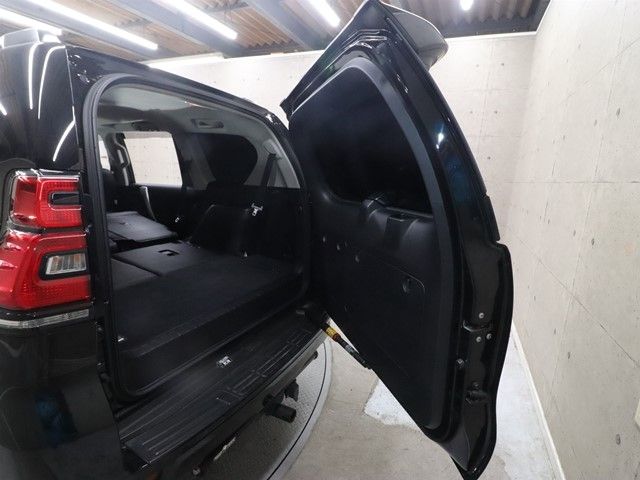 TOYOTA LANDCRUISER PRADO 2021 Image 31