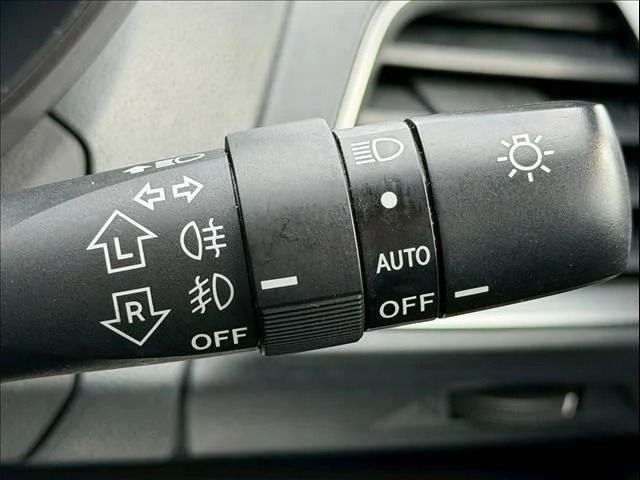 SUBARU XV 2017 Image 31