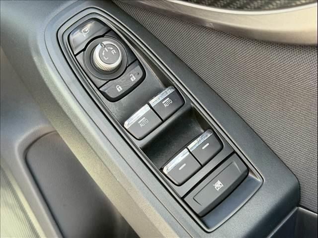 SUBARU XV 2017 Image 31