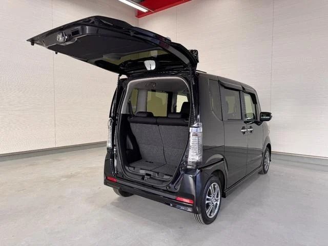 HONDA N BOX CUSTOM 2017 Image 31