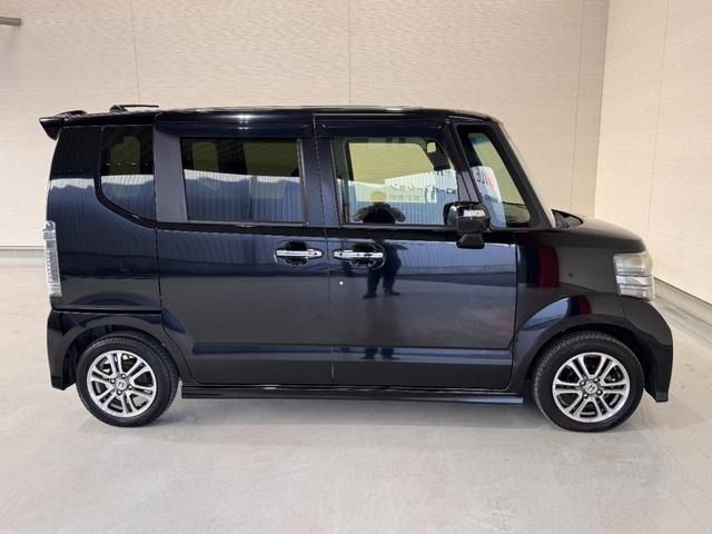HONDA N BOX CUSTOM 2017 Image 31