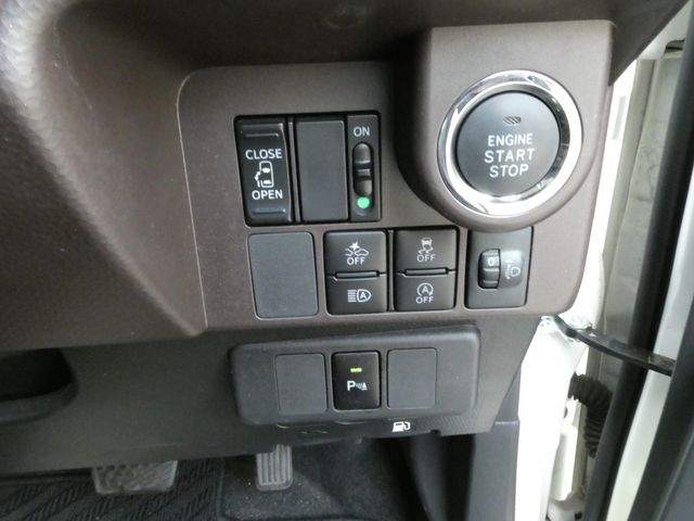 TOYOTA TANK 2019 Image 31