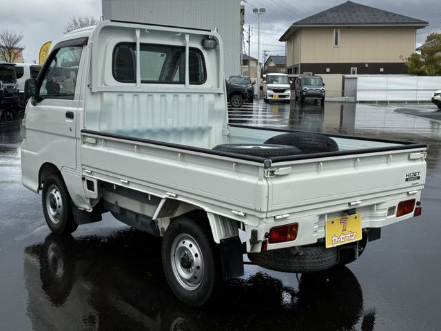 DAIHATSU HIJET TRUCK 4WD 2014 Image 31