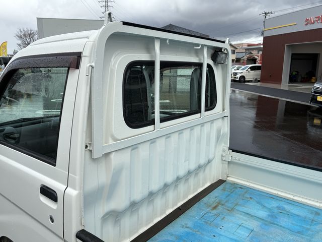 DAIHATSU HIJET TRUCK 4WD 2014 Image 31