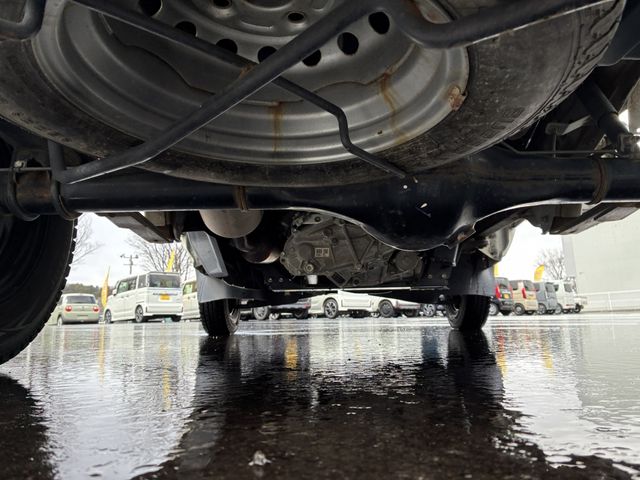 DAIHATSU HIJET TRUCK 4WD 2014 Image 31